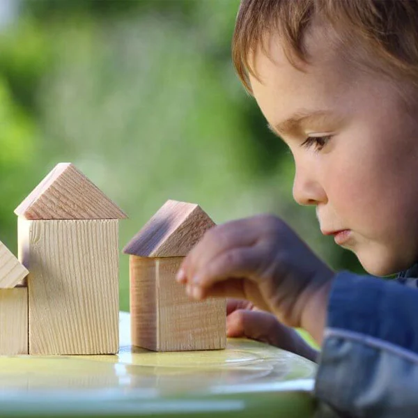¿Qué hace que una actividad lúdica sea adecuada para niños neurodivergentes?
